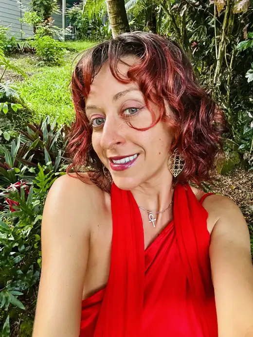 Portrait of Ariya Stephany